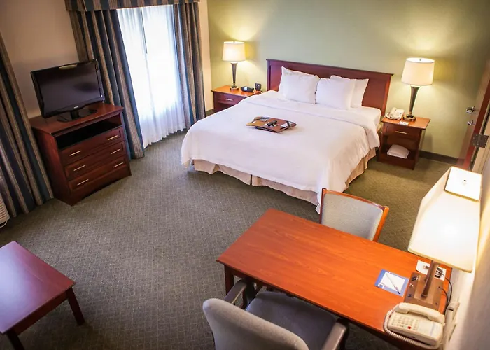 Hampton & Suites, Sw Springfield