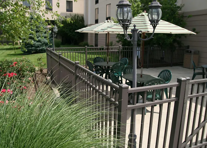 Hampton & Suites, Sw Hotel