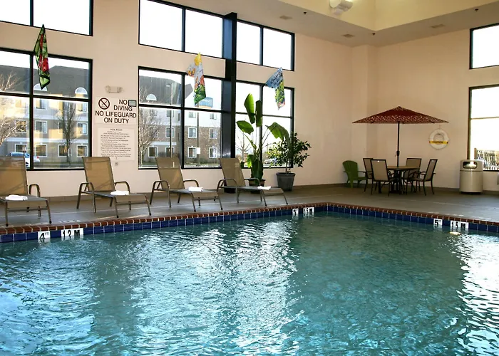 Hampton & Suites, Sw 3*