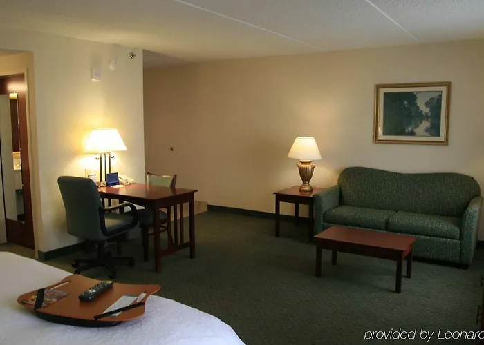 Hampton & Suites, Sw Springfield