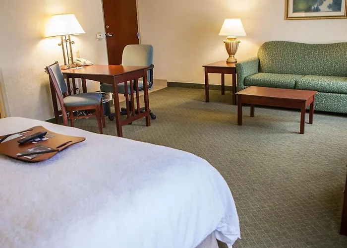 Hampton & Suites, Sw Springfield