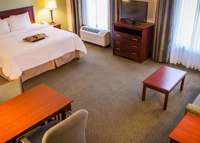 Hotel Hampton & Suites, Sw 3*