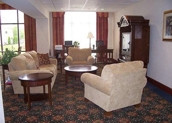 Hampton & Suites, Sw 3*