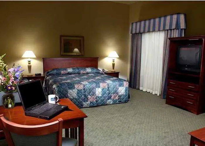 Hampton & Suites, Sw
